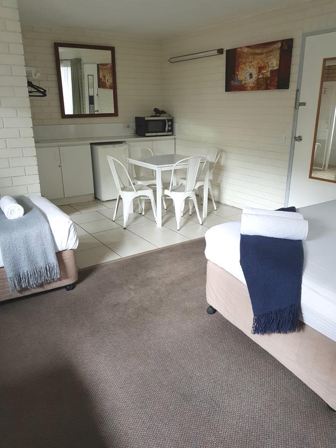 Twin Pines Motel Mooloolaba Eksteriør bilde