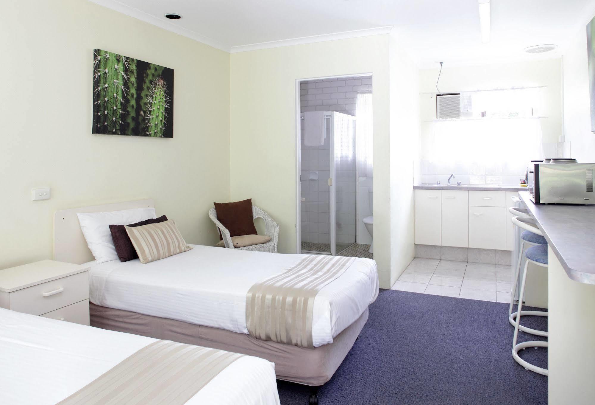 Twin Pines Motel Mooloolaba Eksteriør bilde